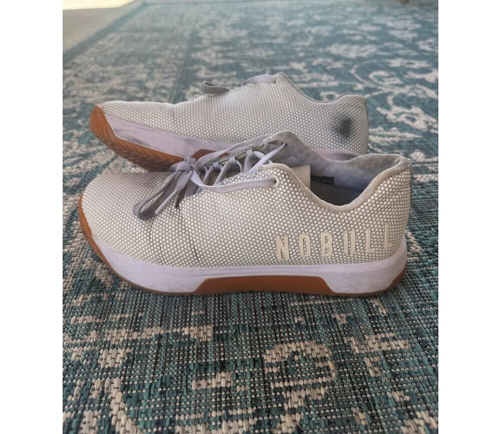 NOBULL Knit Trainer Shoes Men’s 9.5 Women’s 11.5 White Gray Gum CrossFit